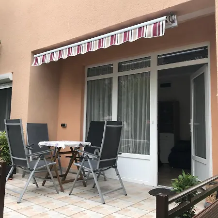 Ket Szobas, Teraszos, Kertes Vendeghaz * Balatonmáriafürdő