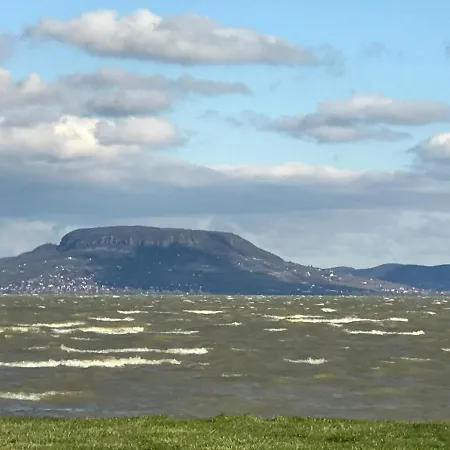 Holiday home Ket Szobas, Teraszos, Kertes Vendeghaz