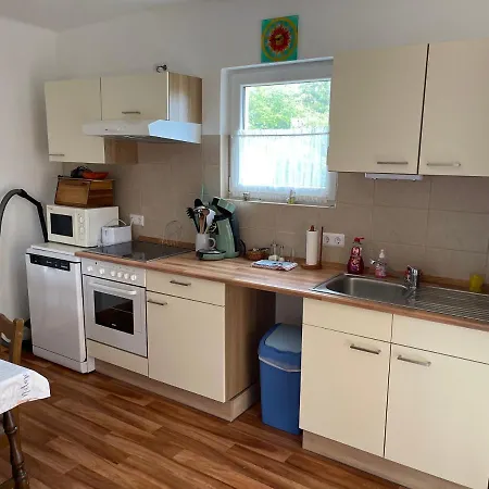 Ket Szobas, Teraszos, Kertes Vendeghaz Holiday home Balatonmariafurdo