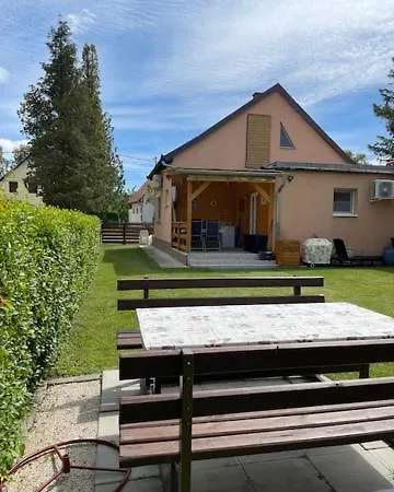 Ket Szobas, Teraszos, Kertes Vendeghaz * Balatonmáriafürdő