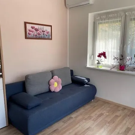 Két Szobás, Teraszos, Kertes * Balatonmáriafürdő