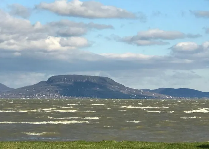 Holiday home Ket Szobas, Teraszos, Kertes Vendeghaz